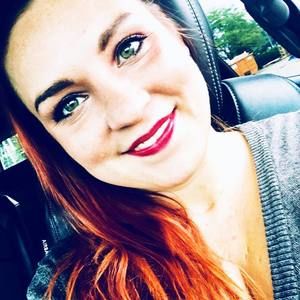 Meet your Posher, Leanna